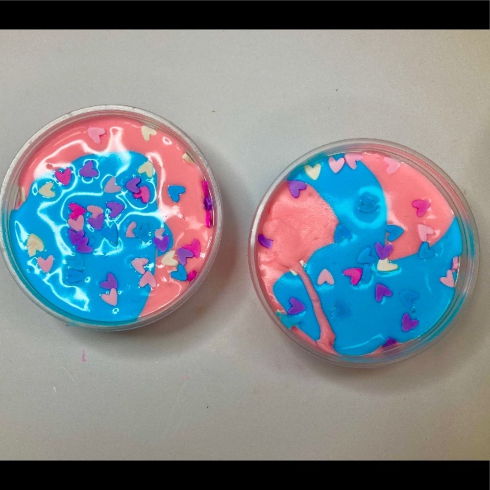 Cotton candy slime